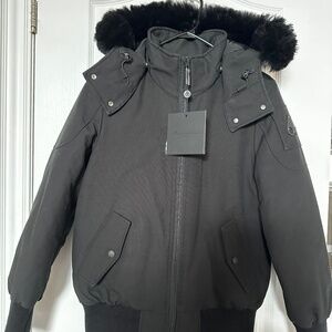 🧥 Moose Knuckles Women’s Cloud Shearling Bomber – Size Small – Brand New! 🧥